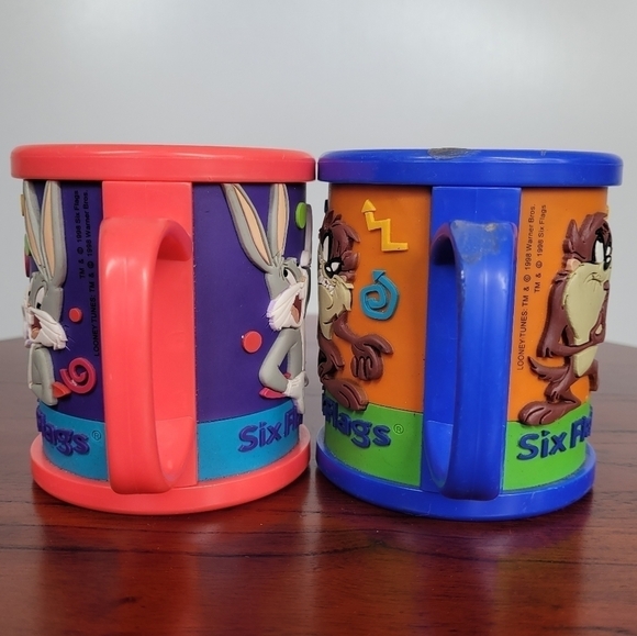 Vintage 1998 Six Flags Bugs Bunny and TAZ Tasmanian Devil Plastic Mugs‎ Retro - Picture 5 of 17
